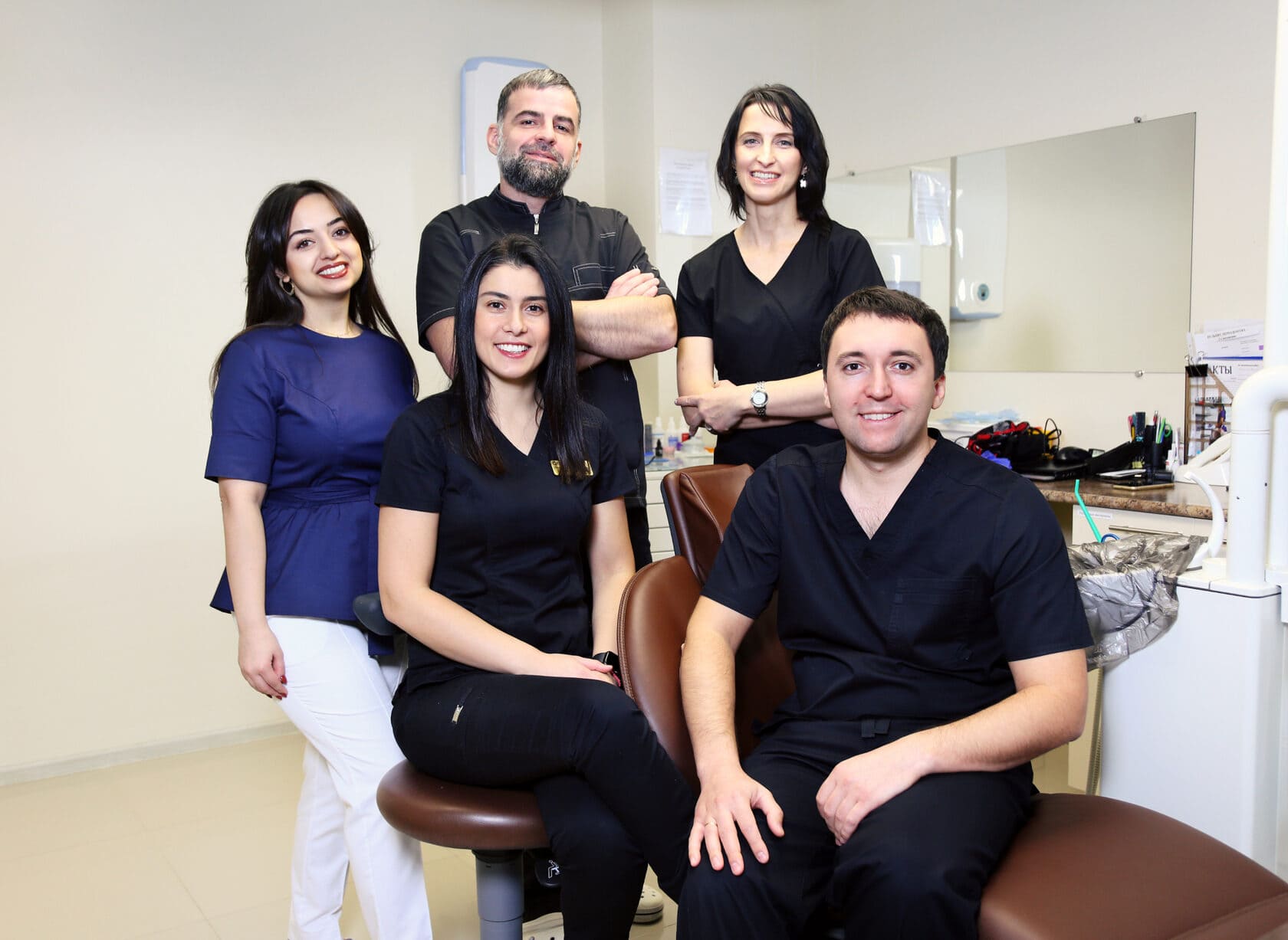 Doctor L.A.V. — частная стоматологическая клиника (Коллектив)